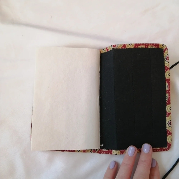 NWOT Natural Paper Plain Notebook with Soft Cover and Tie Closure - Picture 10 of 15